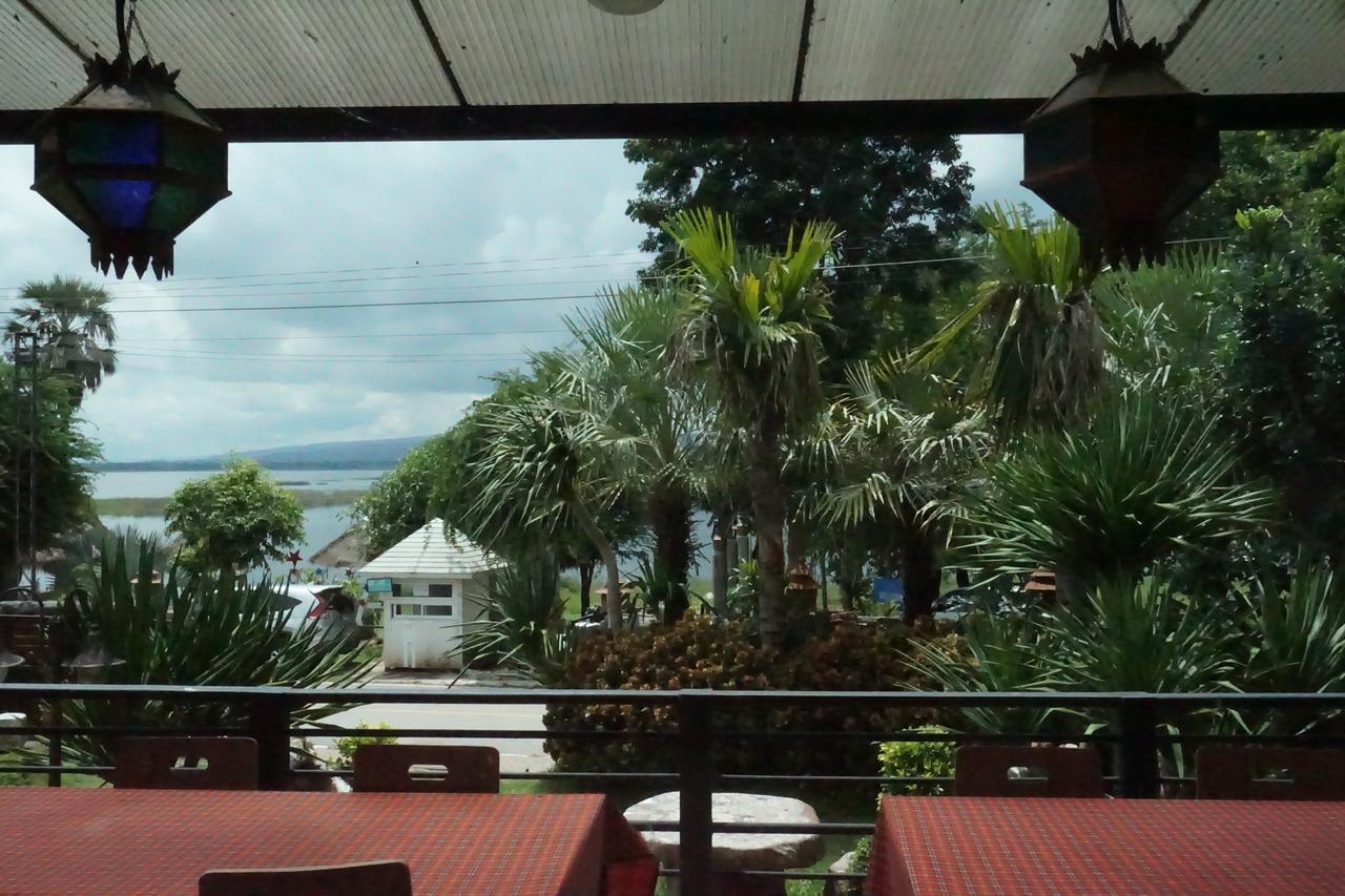 Palmchwa Resort Sikhio エクステリア 写真